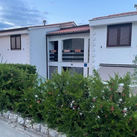 Residence4A-Appartamento Rosso Ravni Ngoại thất bức ảnh