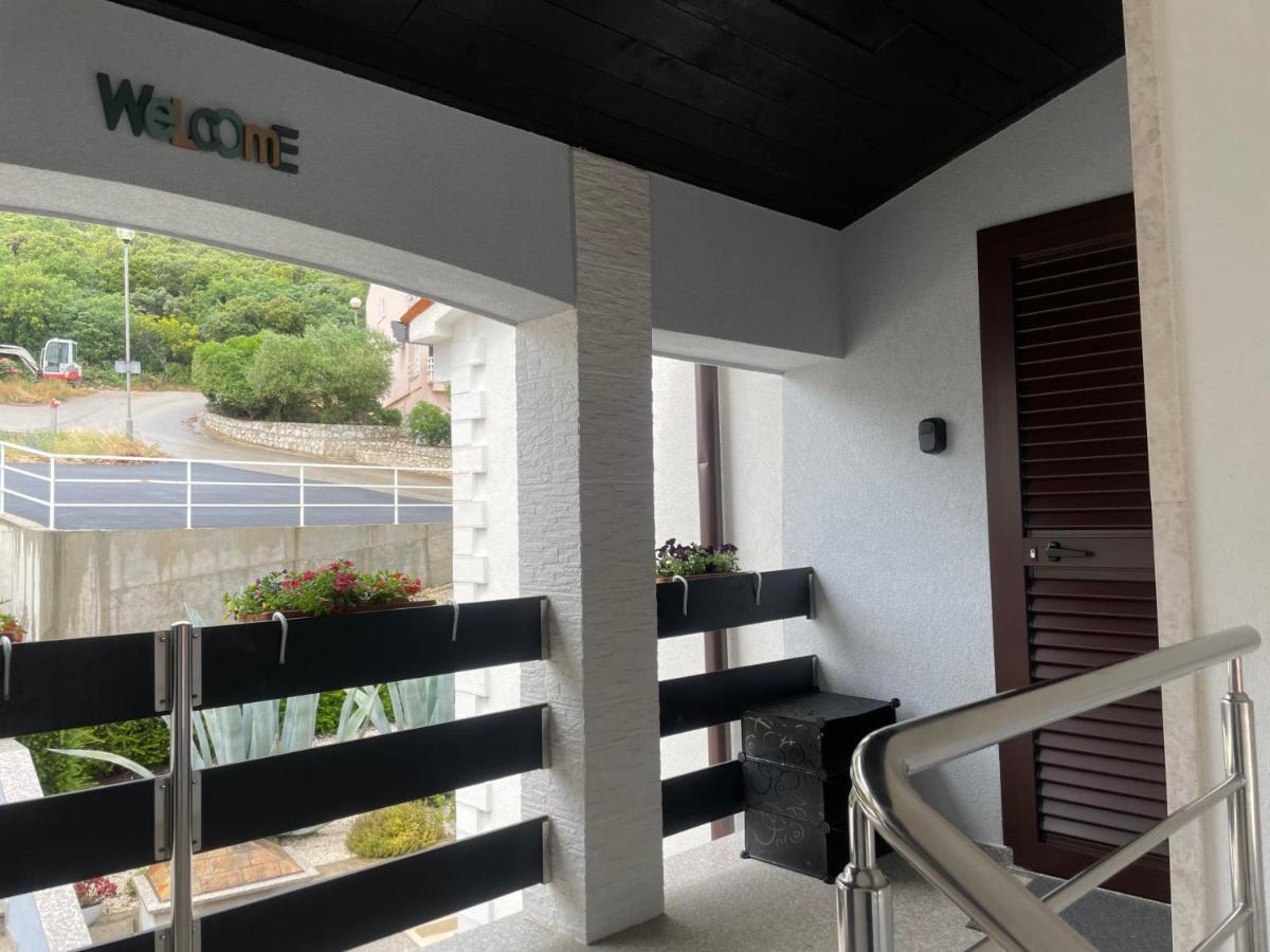 Residence4A-Appartamento Rosso Ravni Ngoại thất bức ảnh